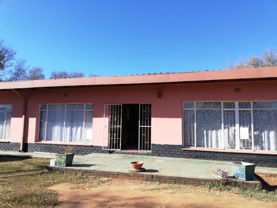  Bedroom Property for Sale in Stilfontein Ext 4 North West